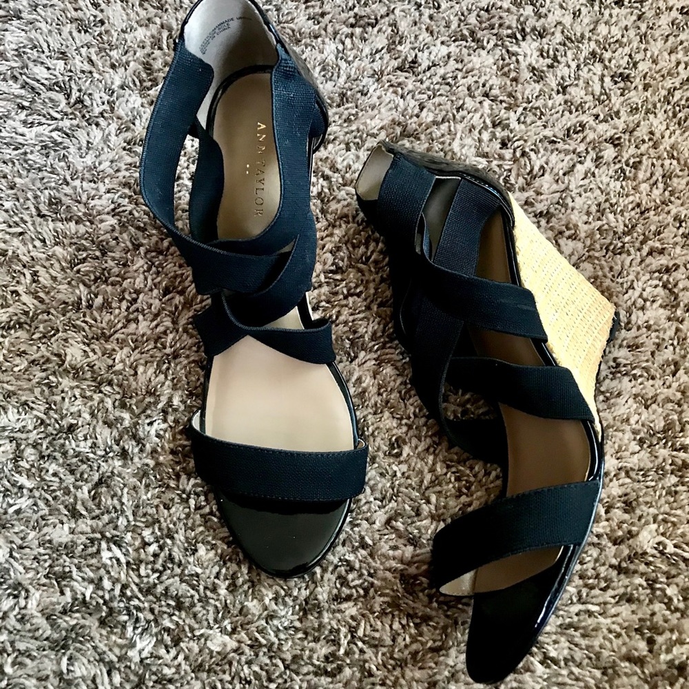 Ann Taylor Wedges
